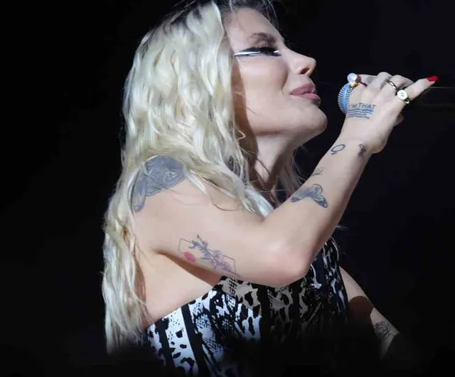 Büyükçekmece'de İrem Derici ile müzik dolu festival akşamı