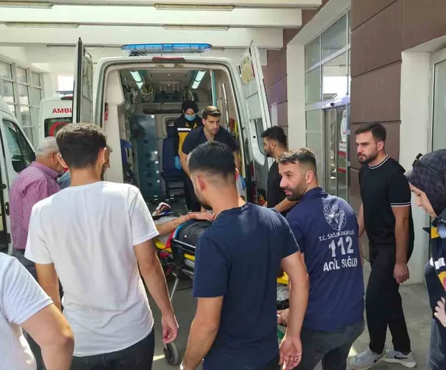 Çelikhan'da trafik kazası: motosiklet sürücüsü ağır yaralandı