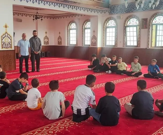 Çocuklara değerler eğitimi: Bilecik yaz Kur'an kurslarında bilinç ve sorumluluk