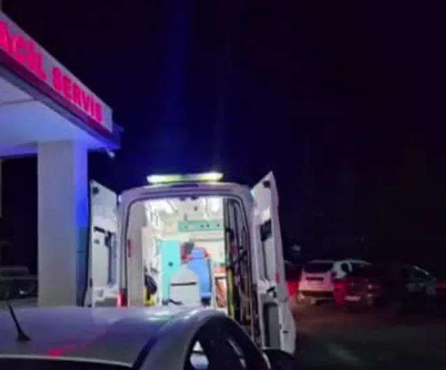 Darende'de çıkan yangında 19 kişi dumandan etkilendi, bir itfaiye eri sevk edildi