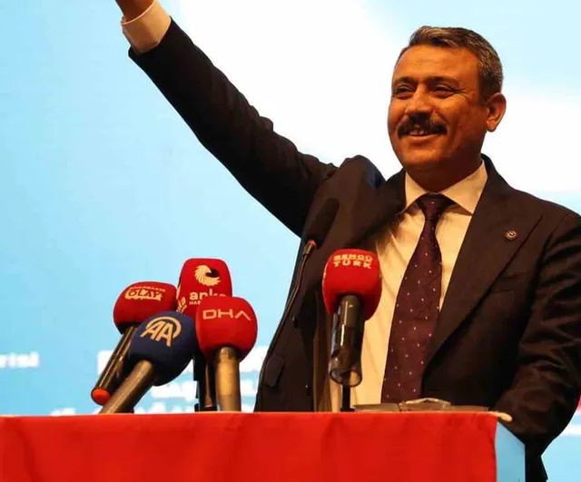 Diyarbakır'da birlik çağrısı: Hasan Özcoşkun MHP il başkanı seçildi