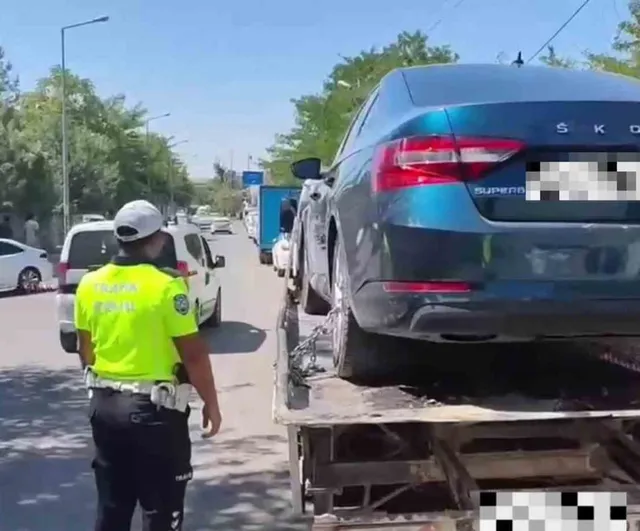 Diyarbakır'da tehlikeli makas cezası: 111 bin lira ve 60 gün men