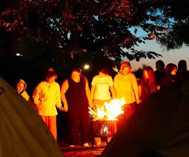 Doğayla iç içe: gençler Aydınpınar'da kamp deneyimi yaşadı