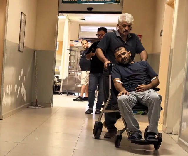 Döşeme tabancasından çıkan çivi karnına saplandı, işçi ameliyat edildi
