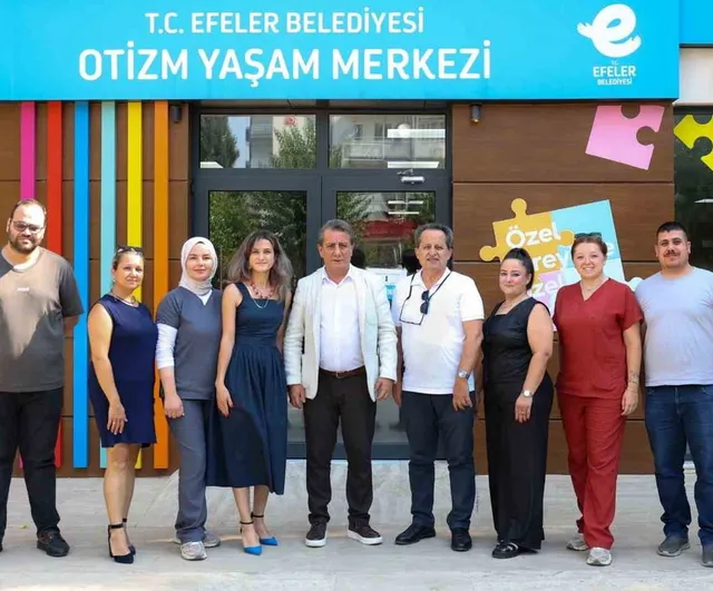 Efeler'de Otizm Yaşam Merkezi atölyesi özel bireylerin üretkenliğini güçlendiriyor