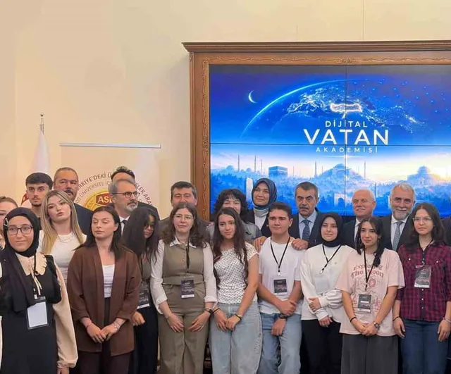 Eğitimle inşa edilen dijital vatan: Türkiye Yüzyılı Maarif Modeli ve siber güvenlik önceliği