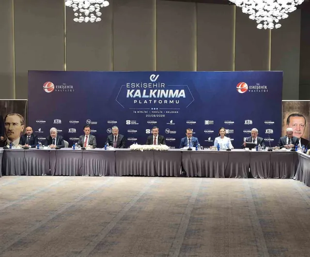 Ekonomide direnç: büyüme sürüyor, riskler yönetilebilir