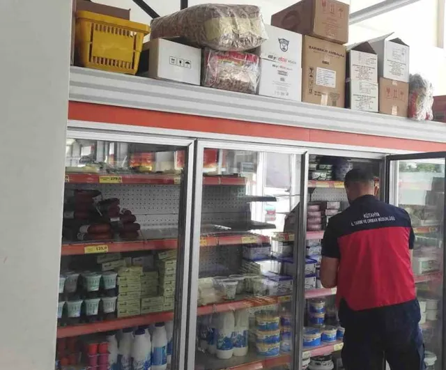 Emet'te halk sağlığı için kapsamlı gıda denetimleri devam ediyor