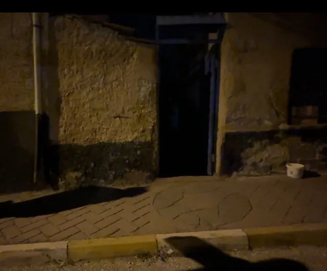 Eskişehir'de yalnız yaşayan 72 yaşındaki H.E.'nin ölümünde yakınlar ile komşular arasında gerginlik