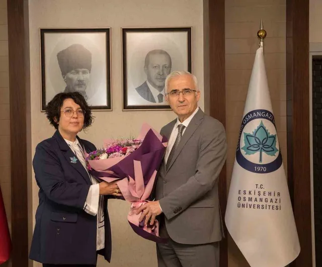 esogü rektörlüğünde görevi devralan isim: emine gümüşsoy göreve başladı