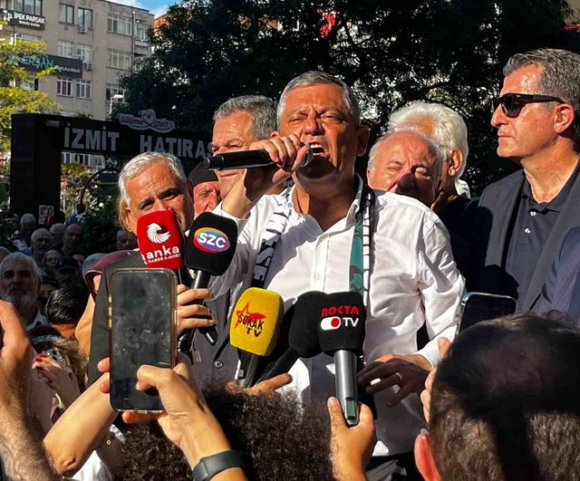 Ev emeğini kazanca dönüştürme vaadi: Yeni Parti ev kadınlarına emeklilik sözü verdi