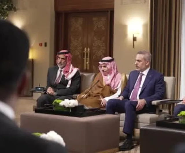 Fidan, Ürdün Kralı II. Abdullah ile Amman'da görüştü