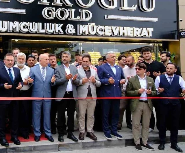 Gacıroğlu Gold Erzurum'da açıldı, iş dünyası ile siyaset bir araya geldi