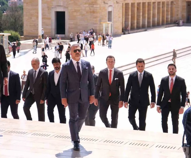 GAİB heyeti Anıtkabir'de üretim ve ihracata bağlılık mesajı verdi