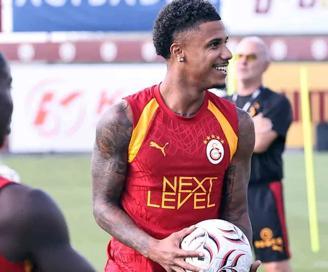 Galatasaray, Göztepe sınavına pas ve taktik çalışmalarıyla hazırlandı