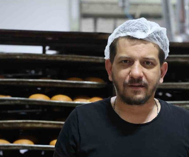 Gece 300 dereceyle çalışan eller: Konya'nın ekmek ustaları