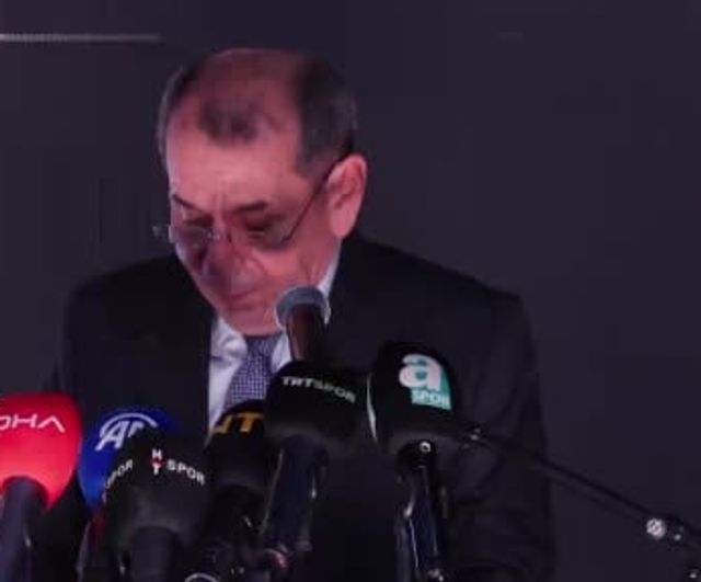 Geleceğe yatırım: Dursun Özbek transfer, mali disiplin ve şampiyonluk hedefini anlattı