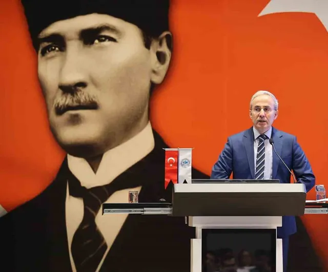 Geleceğin hekimleri sahaya çıkıyor: GİBTÜ'de klinik staj dönemi başladı