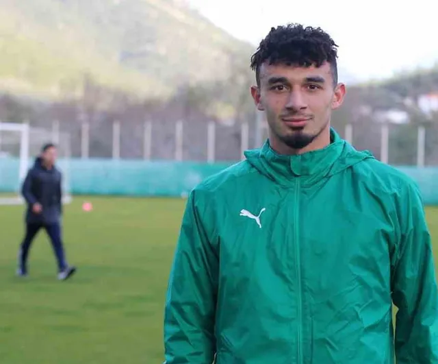 Göztepe kanat hattına genç takviye yaptı