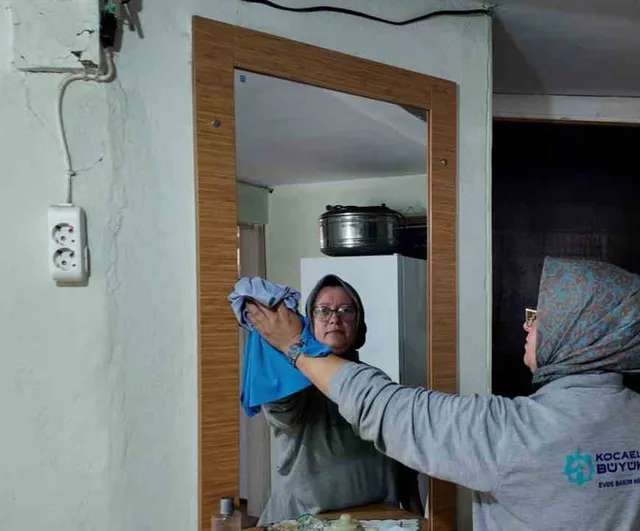 Gündelik yaşamı kolaylaştıran hizmet: 8 bin haneye evde bakım desteği
