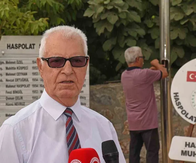 Haspolat'ta anıt önünde 15 şehide vefa
