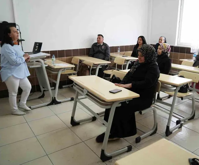 Hayat boyu öğrenmede görev almak isteyenlere: Niğde'de usta öğretici başvuruları başladı