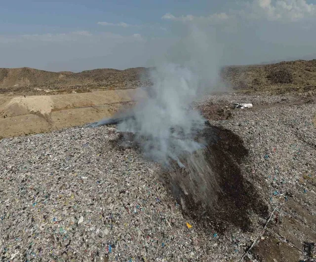 iğdır'daki katı atık tesisinde can enerji bölümünde yangın çıktı