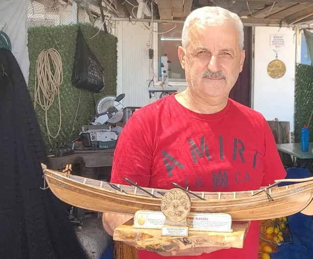 İnebolu'da sergilenen tek piyade kayığı, yüz yıl sonra kurtuluşun izlerini taşıyor