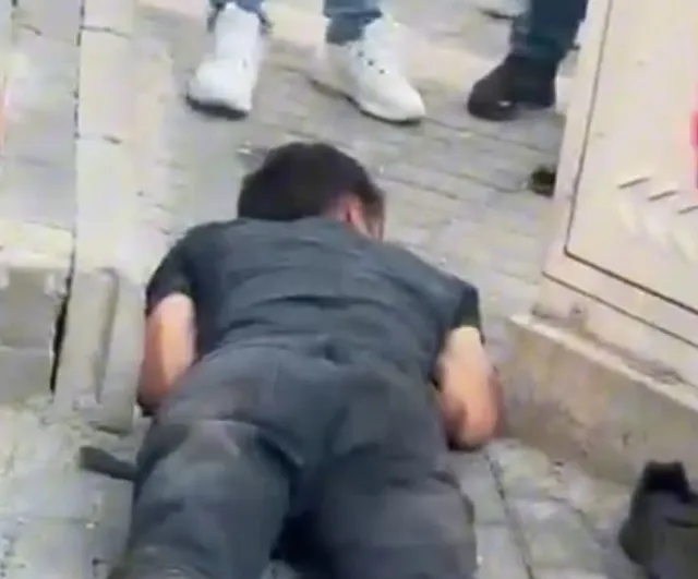 İpragaz mahallesi'nde kavga av tüfeğiyle sona erdi: 20 yaşındaki genç ayağından yaralandı