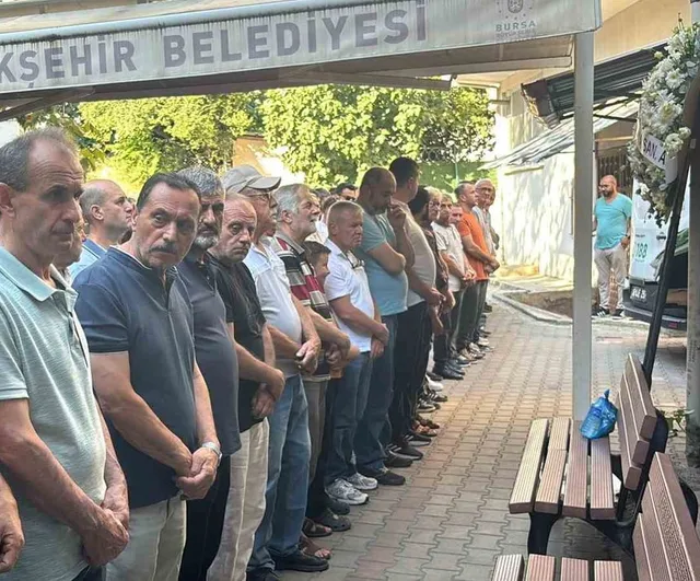iznik gölü kenarında hayatını kaybeden genç son yolculuğuna uğurlandı