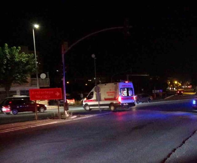 Kaçan sürücünün peşinde: Malatya'da motosiklet kazasında iki kardeş yaralandı