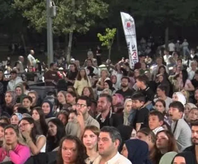 Kağıthane’de Sadabad kültür yolu festivalinde 30 ağustos coşkusu