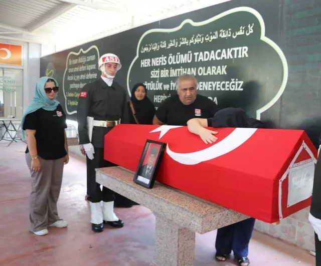 Karasu'da Kıbrıs gazisi Haşim Sevinç son yolculuğuna uğurlandı