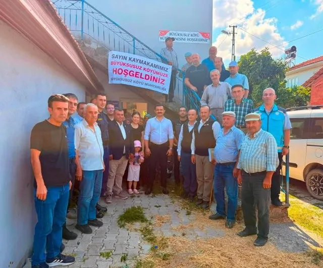 Kaymakam Onur Titiz köylerde üretim ve ulaşım önceliklerini yerinde tartıştı