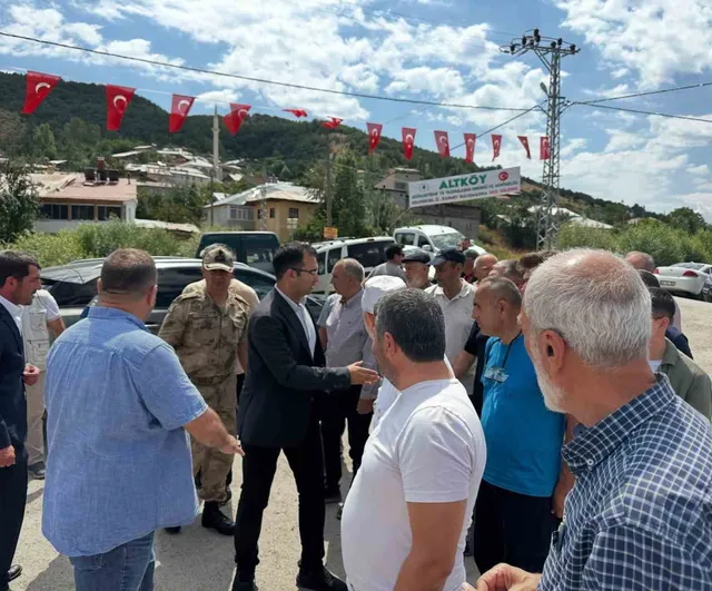 Kaymakam Taşkıran'dan köy sofrasında vatandaşla buluşma