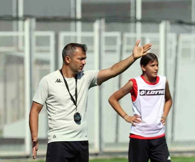 Kayseri Kadın FK yeni sezona evinde Sultanbeyli Gücü FK sınavıyla başlıyor