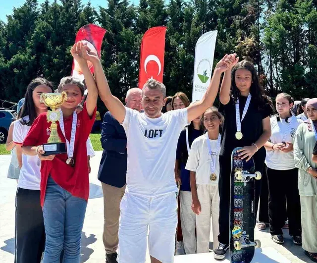 Kayseri kaykay takımı ANALİG'de Türkiye şampiyonu olarak döndü