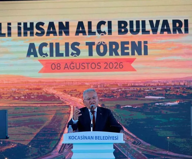 Kayseri'ye nefes: Ali İhsan Alçı Bulvarı şehir içi trafiğe modern çözüm sundu