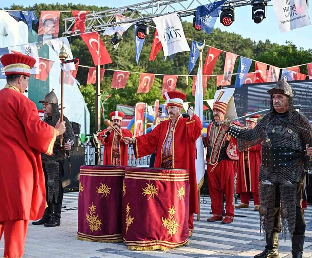 Keles'te Bursa'nın fethi'nin 700'üncü yıl dönümü coşkusu devam etti