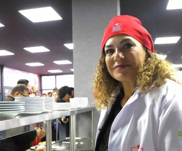 Kent lokantaları 250 bin öğünü geçti, dayanışma sofralara yayıldı