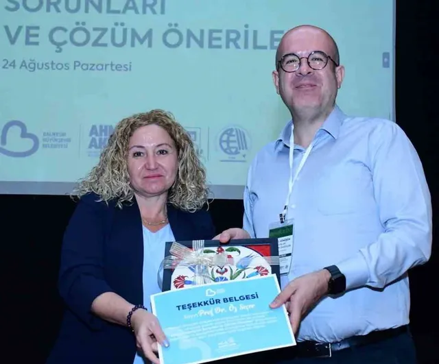 kentsel dönüşümde hak, planlama ve uygulama masaya yatırıldı