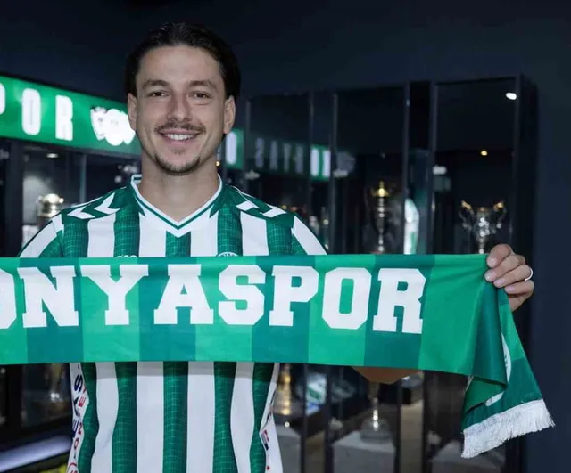 Konyaspor hücum hattını Enis Destan ile güçlendirdi