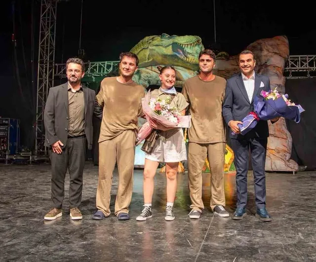 Kültürpark’ta dinozor coşkusu: festival ilk kez çocukları ağırladı