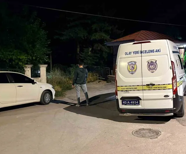 Kütahya’da ormanlık alanda silahlı saldırı: bacağından yaralanan genç hastaneye kaldırıldı