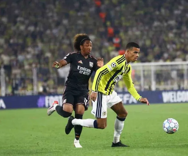 Lyon'un golü fenerbahçe'yi ilk yarıda geriye düşürdü