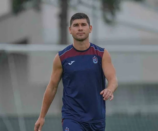 Malinovskyi'nin sol dizindeki ödem maç kadrosunu etkiledi
