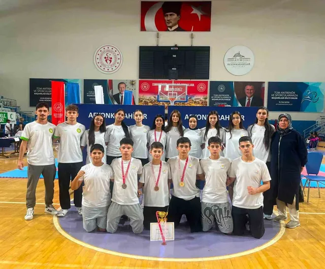 Manisa BBSK judoda altyapının gücünü gösterdi, takım halinde Türkiye üçüncüsü oldu