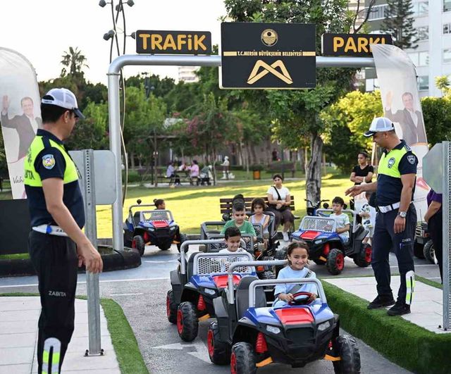 Mersin’de küçük sürücüler trafikte güvenli adımları uyguladı