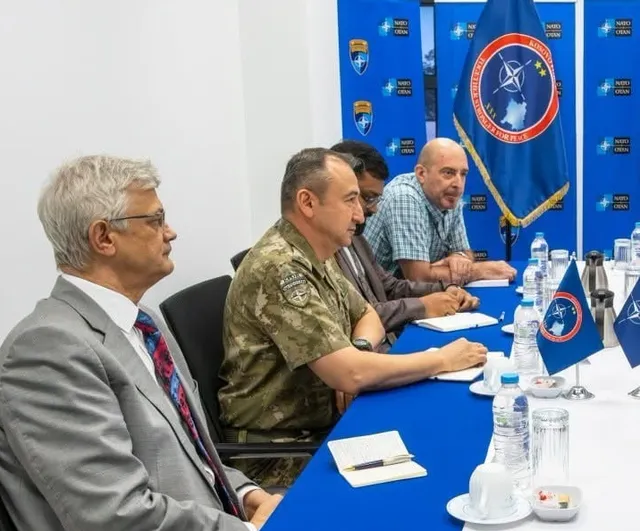 Mitroviça'da köprüdeki KFOR nöbetleri kademeli olarak azaltılıyor