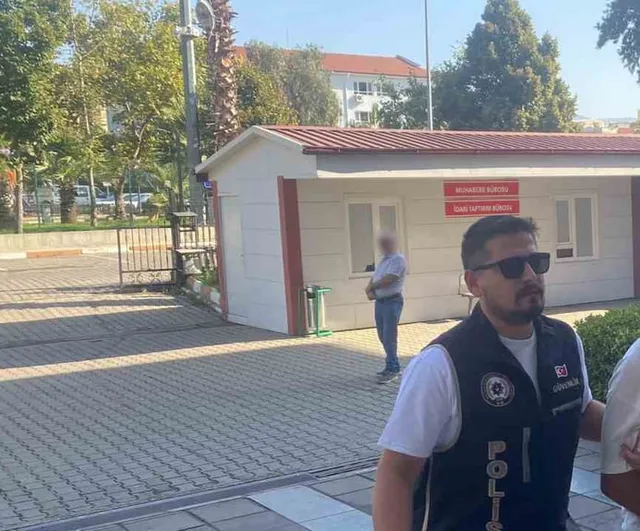 Nazilli'de üst geçide asılan maket soruşturmayı tutuklamaya taşıdı